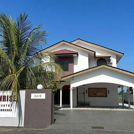 Sunrise Homestay Alor Setar Zewnętrze zdjęcie