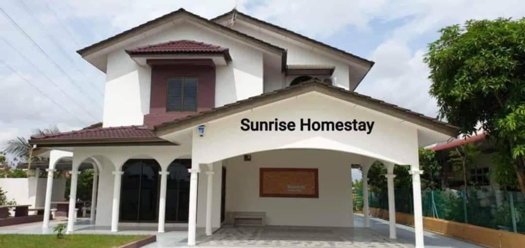 Sunrise Homestay Alor Setar Zewnętrze zdjęcie
